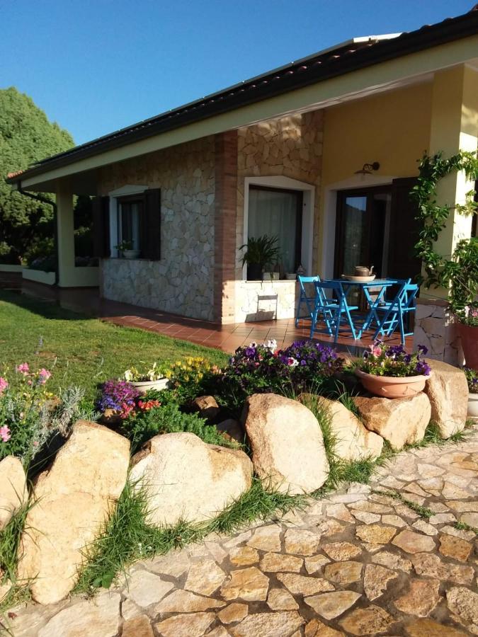 B&B Il Melograno Capoterra Luaran gambar